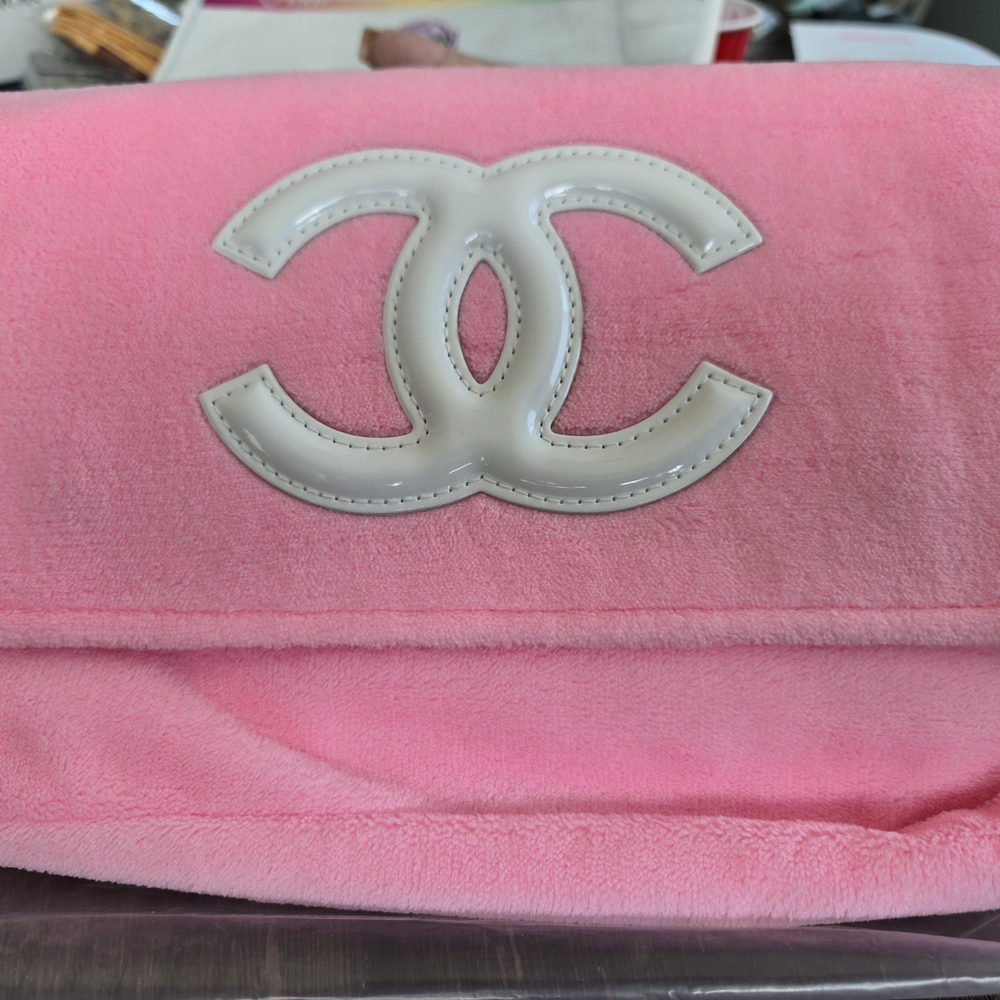 Chanel Pink Crossbody with Iconic CC Logo
